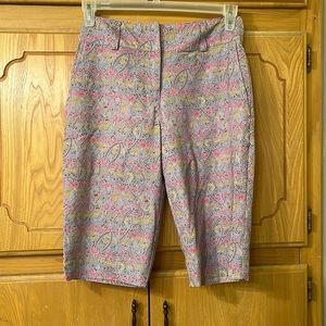 Nike Golf paisley floral shorts size 2.